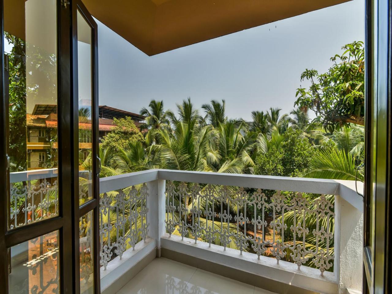 Ginger Tree Resort At The Beach Candolim Exterior foto